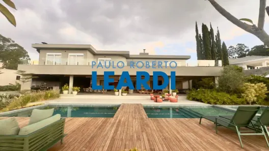 Casa de Condomínio com 4 Quartos à venda, 1361m² no Residencial Tamboré, Barueri
