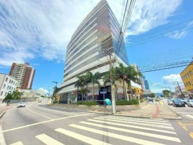 Sala Comercial à venda, 24m² no Estreito, Florianópolis