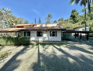 Casa de Condomínio com 3 Quartos à venda, 473m² no Algarve, Cotia