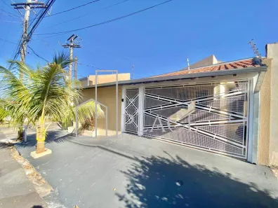 Casa com 2 Quartos para alugar, 170m² no Jardim Bandeirantes, Marília