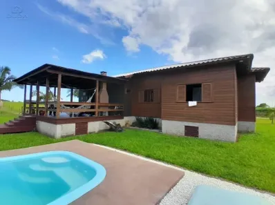 Fazenda/Sítio com 4 Quartos à venda, 153m² no Pedreiras, Içara