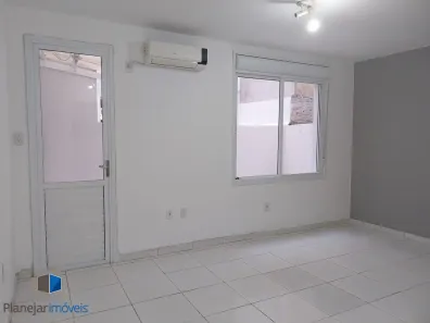 Apartamento com 1 Quarto para alugar, 28m² no Santana, Porto Alegre