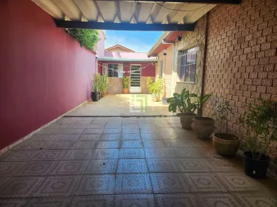 Casa com 3 Quartos à venda, 181m² no Parque Residencial Eloy Chaves, Jundiaí