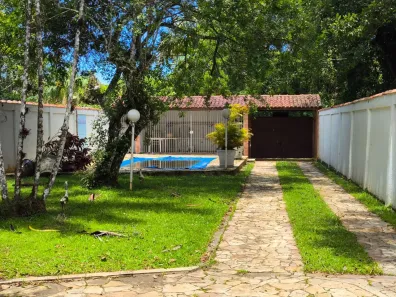 Sobrado com 4 Quartos à venda, 265m² no Balneário Garça Vermelha, Peruíbe