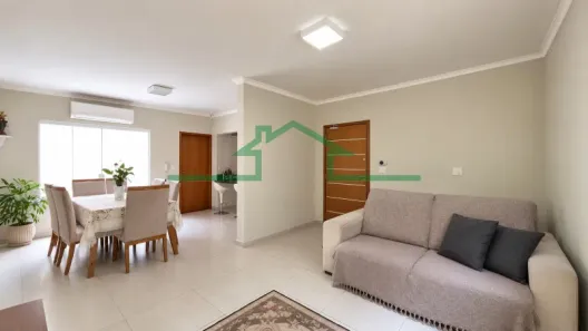 Casa com 3 Quartos para alugar, 161m² no São Judas, Piracicaba