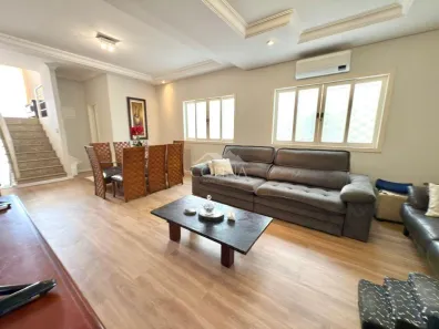 Sobrado com 3 Quartos à venda, 205m² no Horto Santo Antonio, Jundiaí