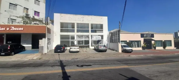 Prédio Comercial com 2 Quartos para alugar, 250m² no Taquaral, Campinas