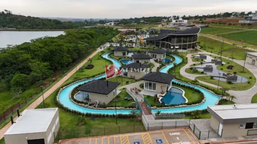 Lote/Terreno à venda, 586m² no Jardins de Monet Residence, Maringá