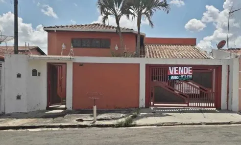 Casa com 3 Quartos à venda, 152m² no Parque Residencial Rosamélia, Cosmópolis