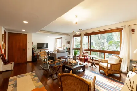 Apartamento com 3 Quartos à venda, 151m² no Mont Serrat, Porto Alegre