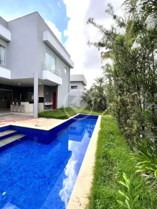 Casa de Condomínio com 3 Quartos à venda, 391m² no Jardim Itália, Cuiabá