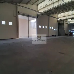 Galpão/Depósito/Armazém para alugar, 1800m² no Campanário, Diadema