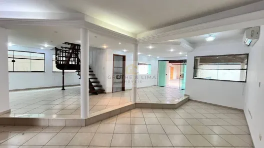 Casa de Condomínio com 3 Quartos à venda, 350m² no Condomínio Village Taubaté, Taubaté