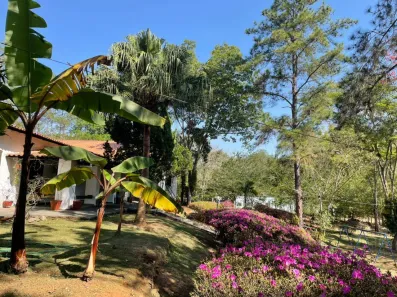 Fazenda/Sítio com 4 Quartos à venda, 1050m² no Torrão de Ouro II, São José dos Campos