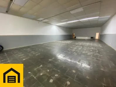 Ponto Comercial para alugar, 300m² no Parque das Américas, Mauá