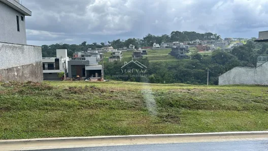 Lote/Terreno à venda, 345m² no Jardins Bolonha, Senador Canedo