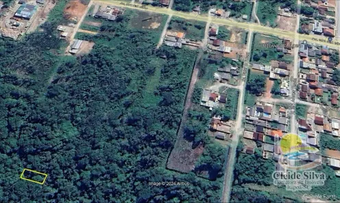 Lote/Terreno à venda, 360m² no Barra do Saí, Itapoá