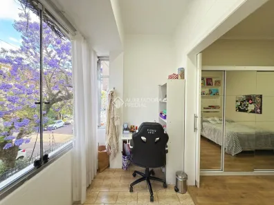 Casa com 3 Quartos à venda, 217m² no Rio Branco, Porto Alegre