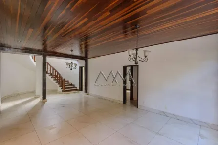 Casa de Condomínio com 8 Quartos para alugar, 750m² no Estância Serrana, Nova Lima