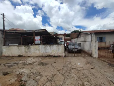 Casa com 2 Quartos à venda, 62m² no Jardim do Sol, Londrina