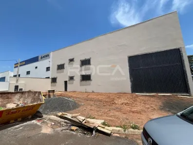 Galpão/Depósito/Armazém para alugar, 677m² no Parque Novo Mundo, São Carlos