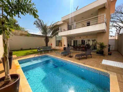 Casa com 3 Quartos à venda, 255m² no Cidade Universitária, Campinas