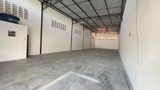 Galpão/Depósito/Armazém para alugar, 200m² no Parque Guadalajara (Jurema), Caucaia