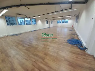 Sala Comercial para alugar, 154m² no Vila Olímpia, São Paulo