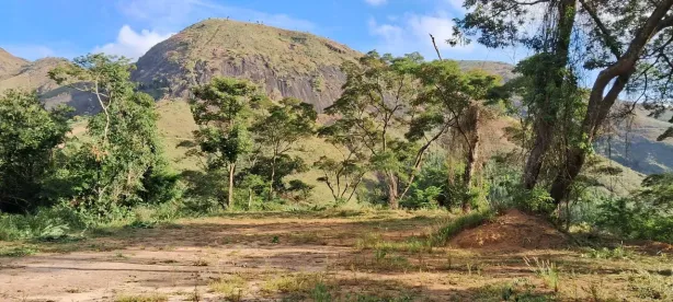 Lote/Terreno à venda, 1693m² no Posse, Petrópolis