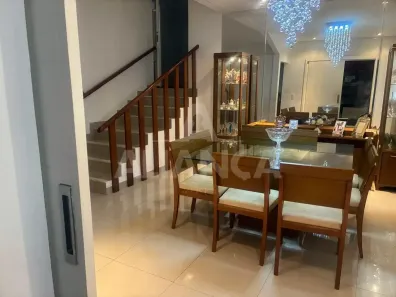 Casa com 3 Quartos à venda, 254m² no Lídice, Uberlândia