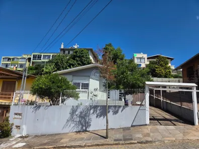 Casa com 3 Quartos à venda, 126m² no Salgado Filho, Caxias do Sul