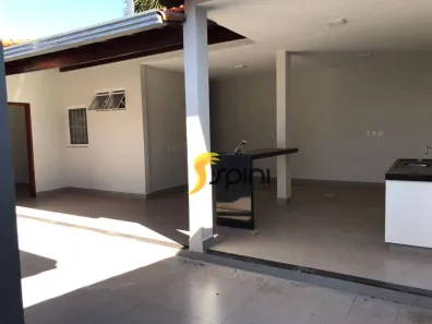 Casa com 4 Quartos à venda, 250m² no Cidade Jardim, Uberlândia