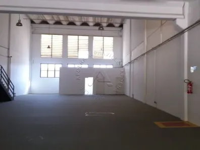 Galpão/Depósito/Armazém para alugar, 1000m² no Tamboré, Barueri