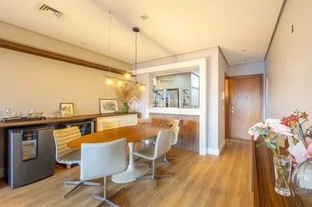 Apartamento com 3 Quartos à venda, 114m² no Petrópolis, Porto Alegre