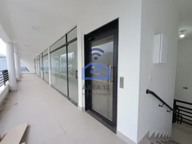 Sala Comercial para alugar, 46m² no Centro, Caraguatatuba