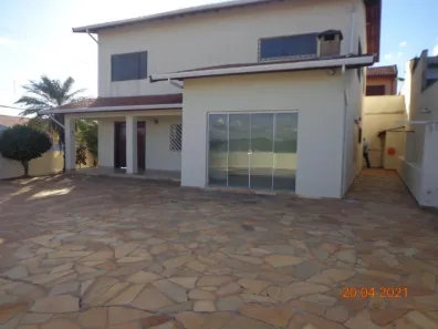Casa com 3 Quartos à venda, 221m² no Jardim Antonio Von Zuben, Campinas