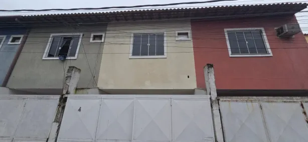 Casa com 2 Quartos para alugar, 80m² no Japuíba (Cunhambebe), Angra dos Reis