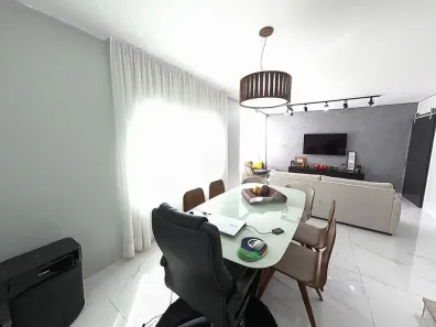 Sobrado com 3 Quartos à venda, 197m² no Vila Alzira, Santo André