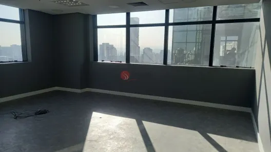 Sala Comercial à venda, 211m² no Vila Gomes Cardim, São Paulo