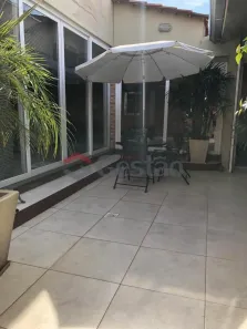Sobrado com 4 Quartos à venda, 252m² no Igara, Canoas
