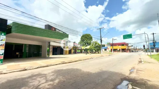 Ponto Comercial para alugar, 825m² no Seis de Agosto, Rio Branco