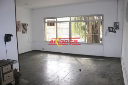 Casa com 2 Quartos para alugar, 179m² no Jardim Aida, Guarulhos