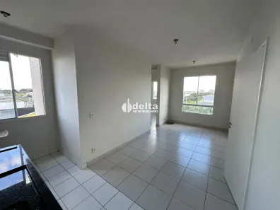 Apartamento com 2 Quartos para alugar, 50m² no Novo Mundo, Uberlândia