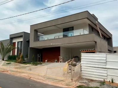 Casa com 4 Quartos à venda, 218m² no Jardins Barcelona, Senador Canedo