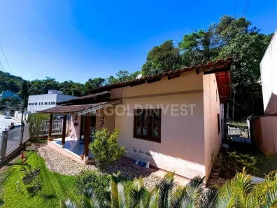 Casa com 2 Quartos à venda, 130m² no Azambuja, Brusque