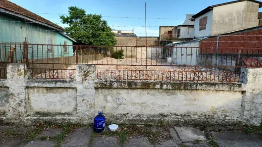 Lote/Terreno à venda, 300m² no Sarandi, Porto Alegre