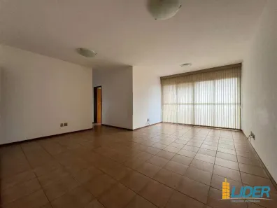 Apartamento com 3 Quartos à venda, 120m² no Saraiva, Uberlândia