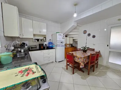 Sobrado com 3 Quartos à venda, 120m² no Vila Gumercindo, São Paulo