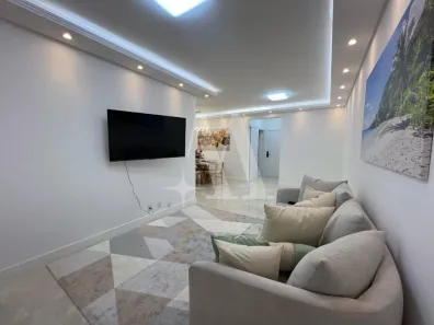 Apartamento com 3 Quartos para alugar, 127m² no Centro, Florianópolis