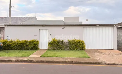 Casa com 2 Quartos à venda, 115m² no Cará-cará, Ponta Grossa